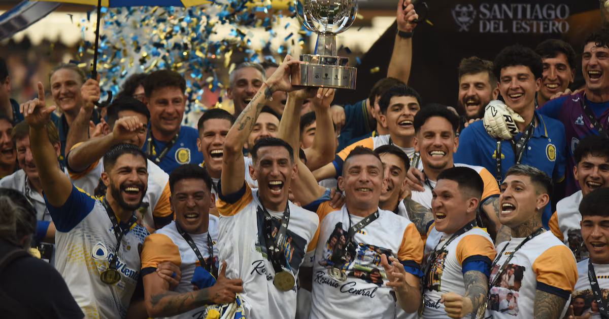 Rosario Central se corona campeón de la Supercopa Internacional tras vencer 3-1 a Estudiantes