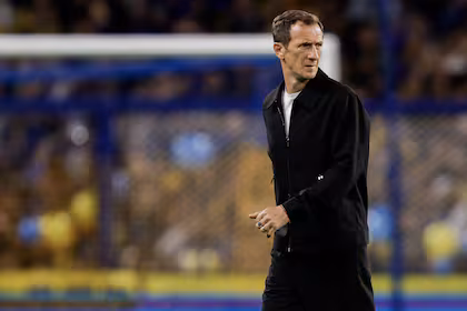 Arruabarrena ante la encrucijada: cómo gestionar a Paredes para sostener a Boca en tres frentes
