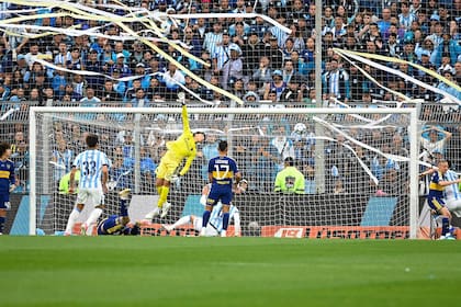 Boca dio vuelta ante Racing en Arroyito y se mete en las semifinales de la Copa Argentina gracias a un hat-trick de Enner Valencia
