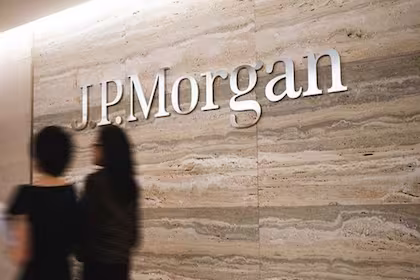 JP Morgan recorta a 1,5% su pronóstico de crecimiento para este año y proyecta un consumo privado de apenas 0,4% en 2027, frente al 3,4% del Presupuesto