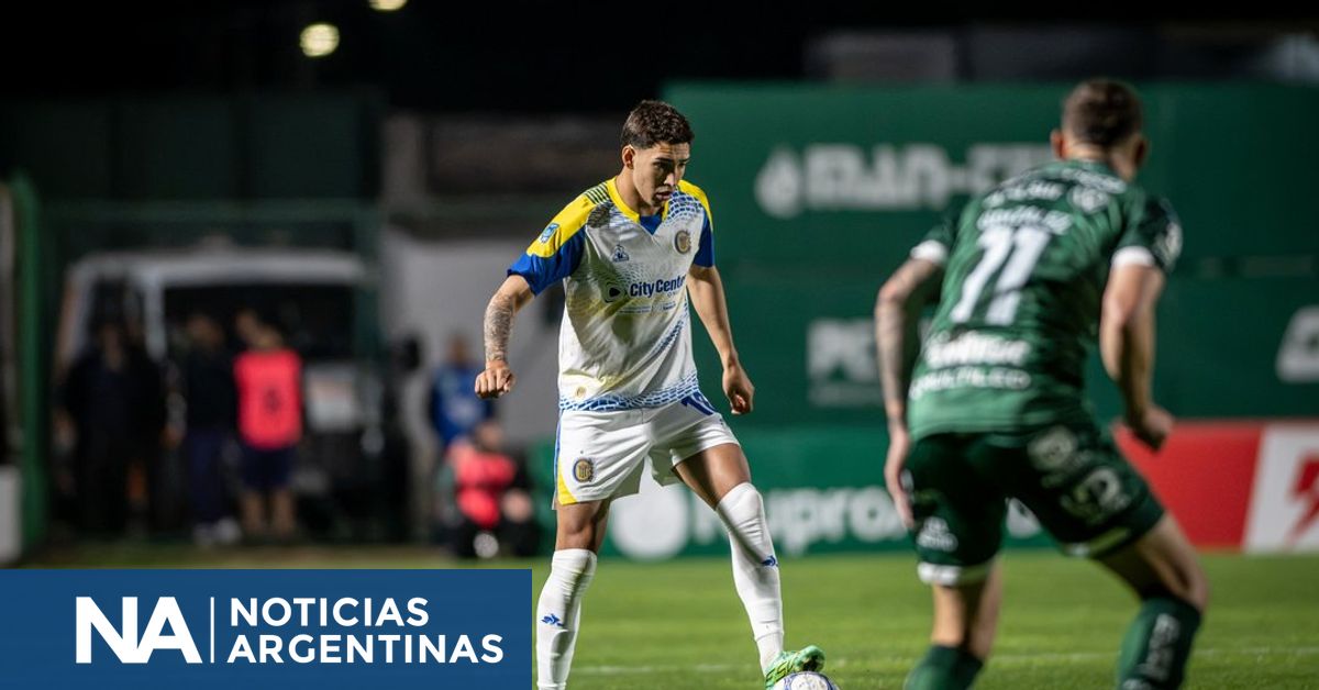 Rosario Central le ganó a Sarmiento en Junín con doblete de Gastón Ávila y el local terminó con nueve