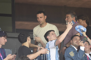 Scaloni, Aimar y Samuel siguieron la victoria argentina en los Suramericanos