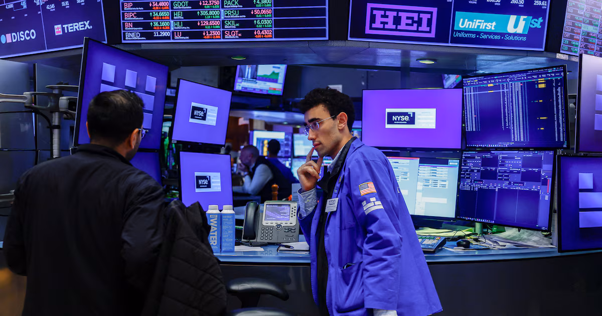 Mercados: acciones y bonos argentinos operan con leves subas mientras septiembre cierra con pérdidas significativas