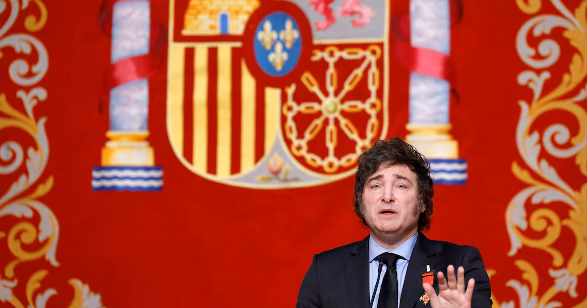 Milei emprende viaje a Madrid para respaldar a Vox, bajo la lupa por fondos públicos