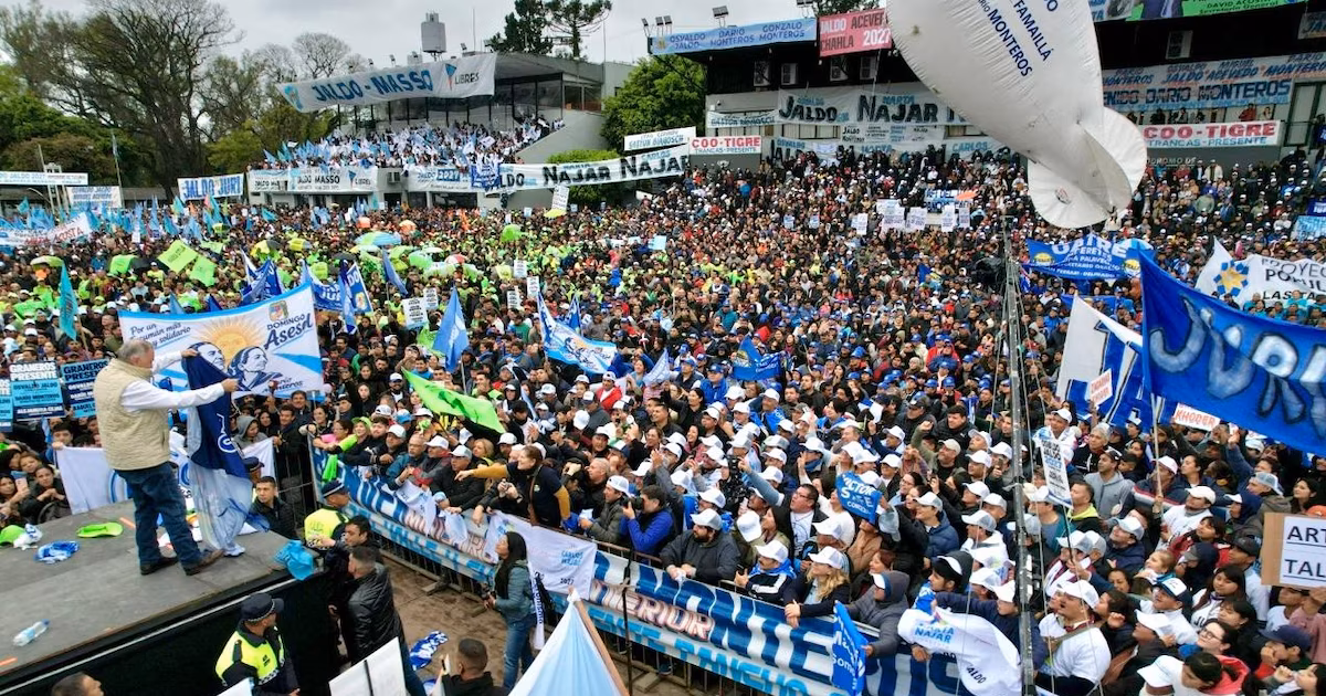 Jaldo afirma la prioridad de Tucumán y desafía la línea de Buenos Aires en acto por la Lealtad Peronista