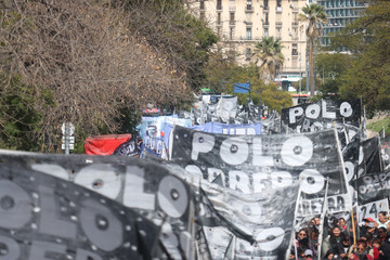 Piqueteros vuelven a las calles para reclamar asistencia y Volver al Trabajo; ATE convoca protesta por OSFA