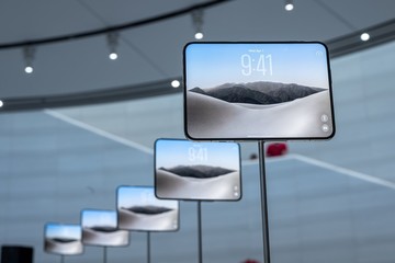 El iPhone Duo, el primer plegable de Apple, recibe elogios internacionales y sitúa a la compañía en una nueva categoría