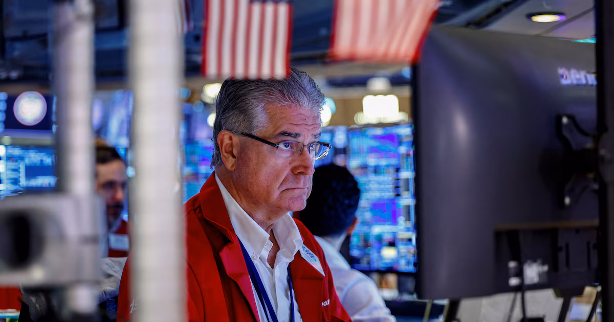 Jornada negativa para activos argentinos: el riesgo país se acerca a 580 puntos y las acciones caen