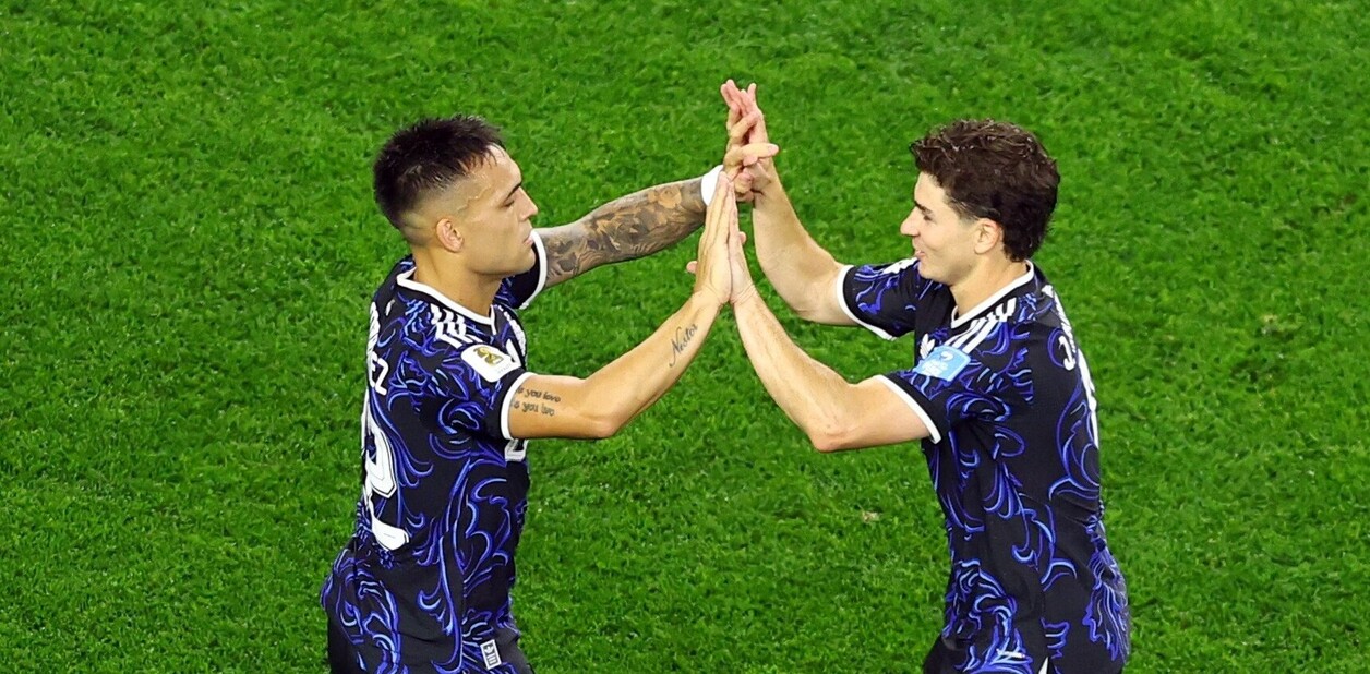 Julián y Lautaro, la dupla que abre la era post-Messi en la Scaloneta