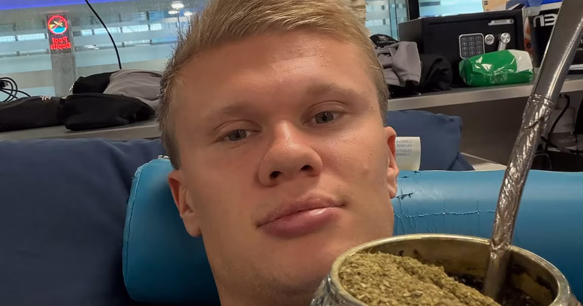 Haaland comparte un mate y dedica la bebida a tres jugadores argentinos; la publicación se volvió viral