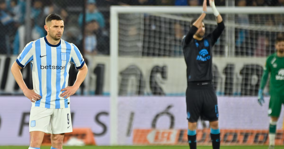 Belgrano derrotó 2-0 a Racing en Avellaneda y profundizó la crisis de la Academia