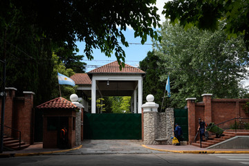 El Gobierno vincula amenazas a cambios de seguridad en Olivos ante la llegada del Papa León XIV