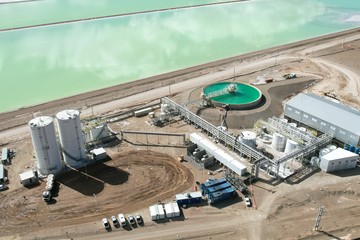 Litio, cobre y oro se mueven por inventarios chinos y expectativas de la Fed; impacto para la minería argentina