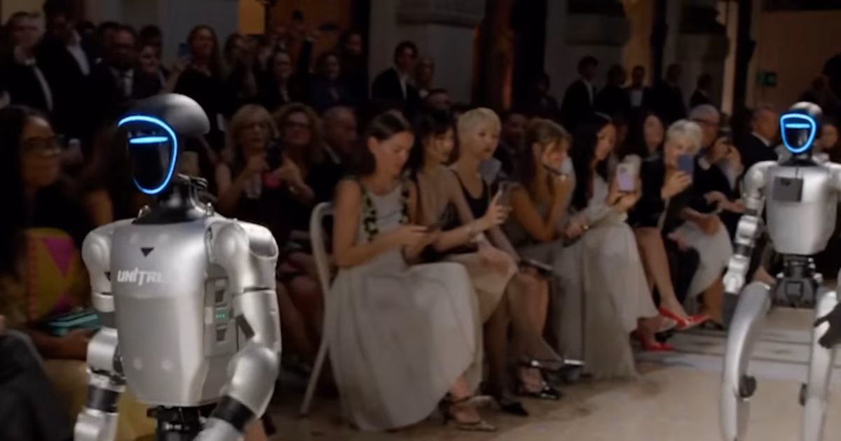 Robots de Unitree desfilan en Vogue World Milan en una noche que enfrenta automatización y artesanía