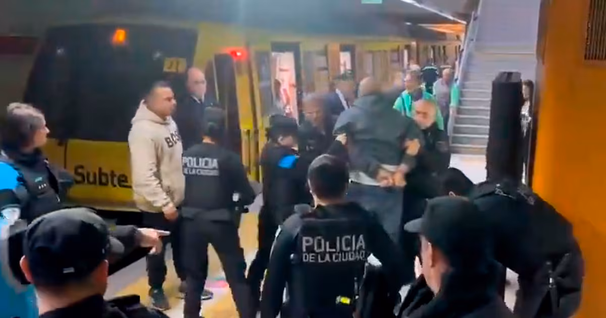 Sindicatos y organismos de derechos humanos reclaman la liberación de dos delegados detenidos durante protesta en la línea B del subte