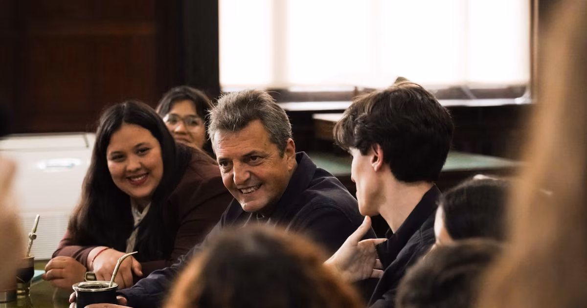 Massa participó de un acto con jóvenes del Frente Renovador y sostuvo que no es hora de candidaturas