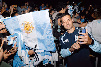 Scaloni y Tapia buscan cerrar un nuevo ciclo con la Selección rumbo a 2028 y 2030