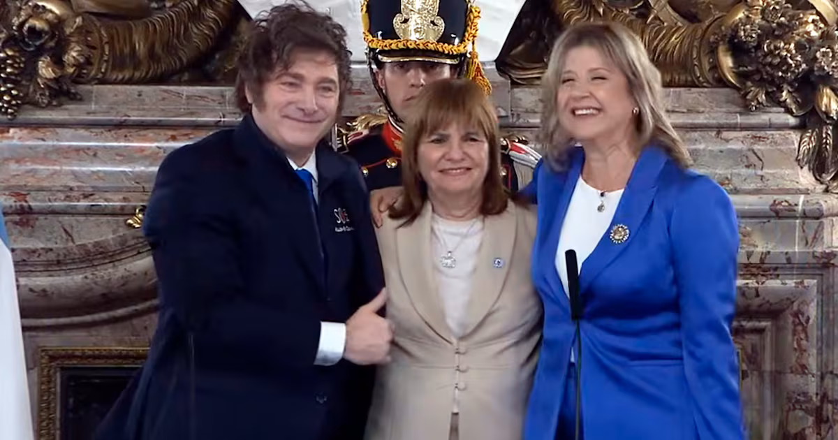 Milei oficializó el programa Los Más Buscados tras la fuga de Bolsonaro