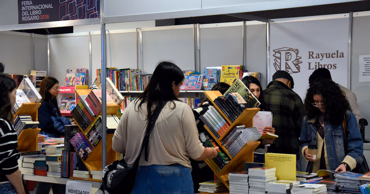 Último día de la Feria del Libro de Rosario: historia, crónica y rock cierran la edición