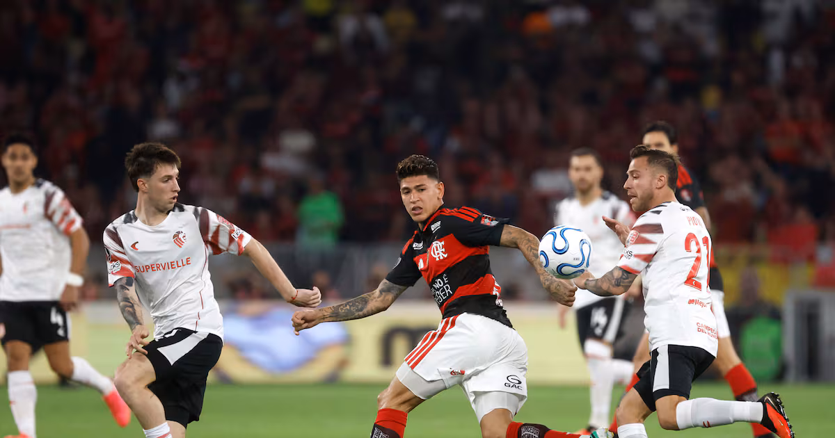 Muslera, figura decisiva: Estudiantes avanza a la final tras vencer a Flamengo en los penales