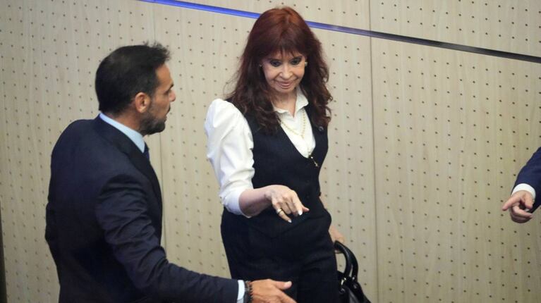 Inicio del juicio oral en la causa Los Sauces contra Cristina Kirchner y Máximo Kirchner