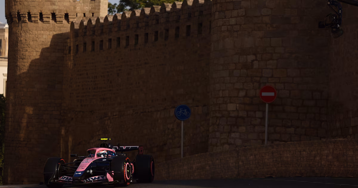 Franco Colapinto quedó 10.º tras ser superado por Kimi Antonellli en Bakú, GP de Azerbaiyán de F1