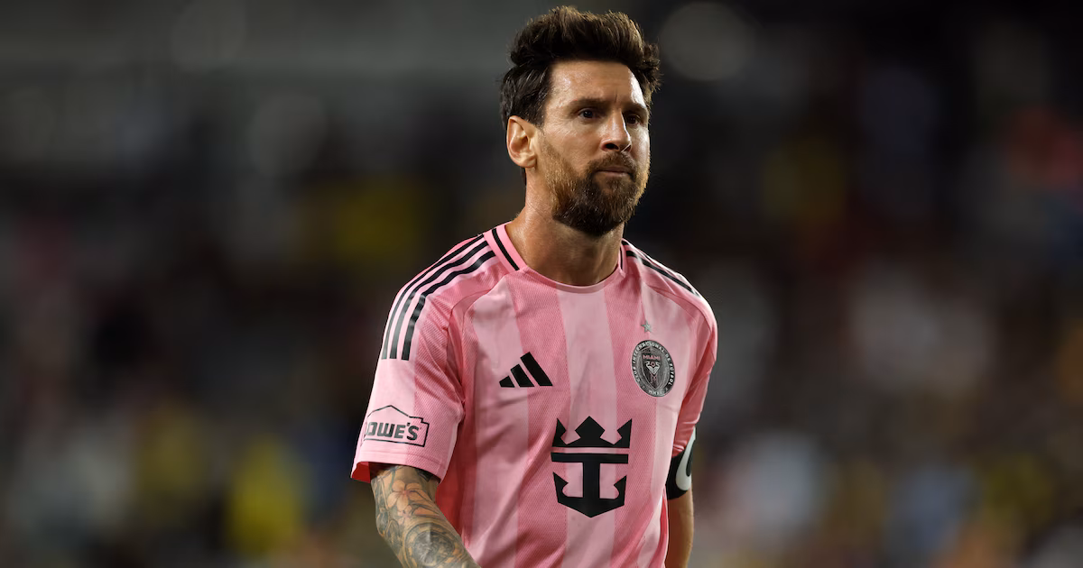 Messi convirtió un tiro libre perfecto, pero Inter Miami cayó 2-1 ante Columbus Crew