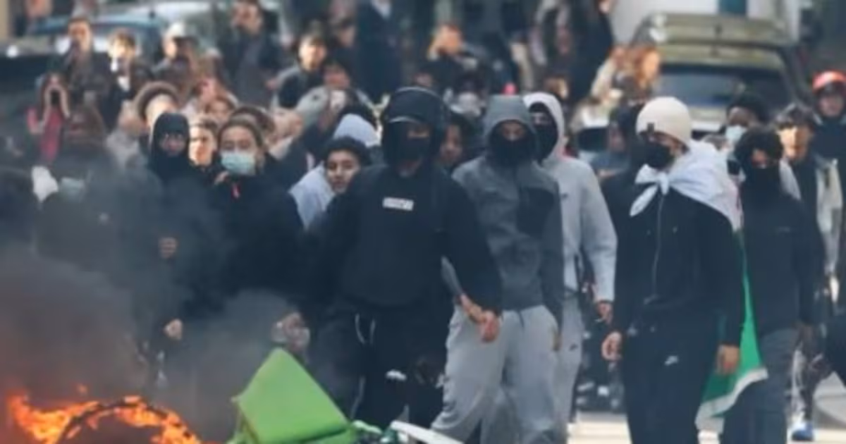 Trump vincula la inmigración con disturbios en Francia y propone cerrar fronteras