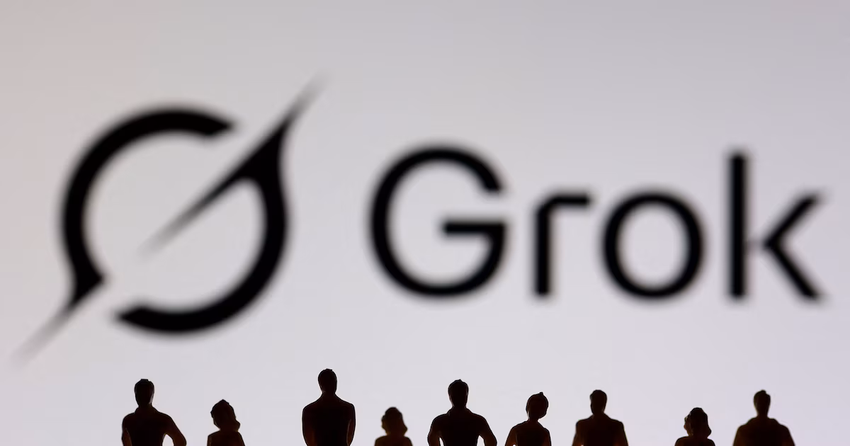 SpaceX evalúa comprar datos de clientes de startups en quiebra para entrenar Grok, según Bloomberg