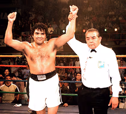 Locomotora Castro: el talento natural que llevó al boxeo argentino a un título mundial y dejó una huella imborrable