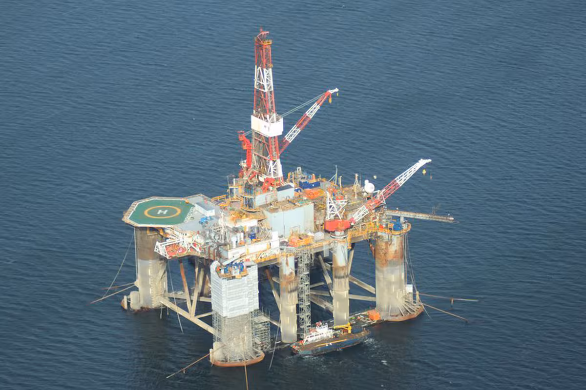 Islas Malvinas extienden por cinco años las licencias petroleras offshore con apoyo del Reino Unido
