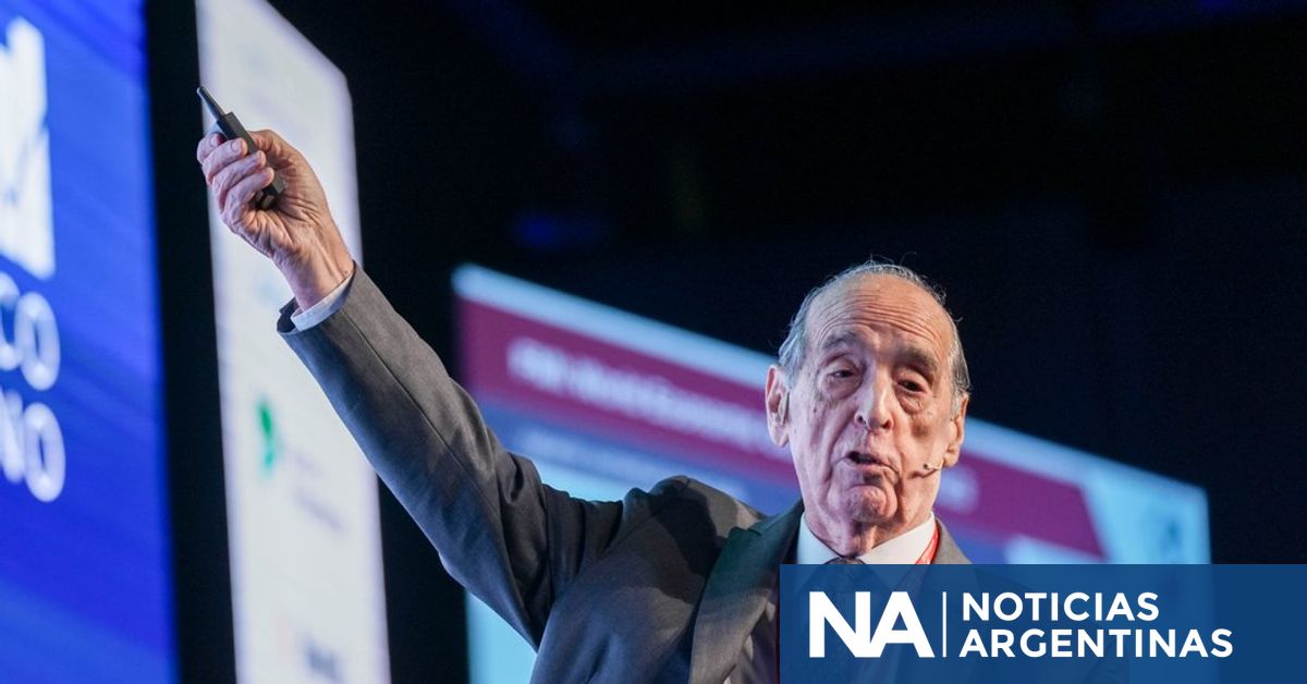 Arriazu aclaró sus dichos sobre la compra de dólares y el crédito interno; habló de oportunidades para Argentina