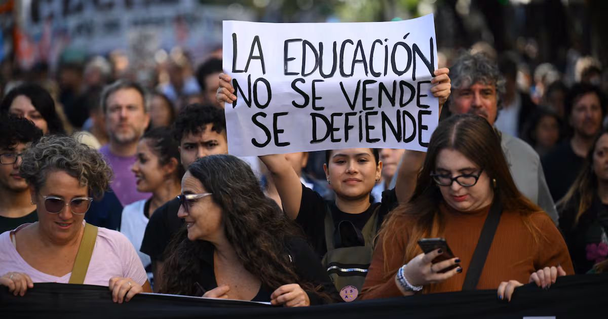 Milei recurre fallo de la LFEU, pero la cautelar sigue vigente hasta resolución de la Cámara