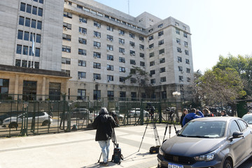 Jueces de Comodoro Py alertan por una reforma que podría fusionar funciones entre garantías y juicio