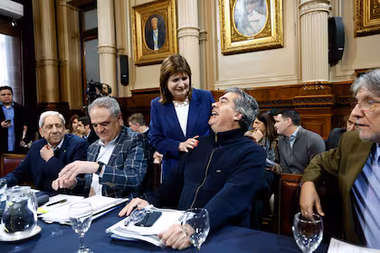 Entre recortes y certezas: Bullrich, Milei y la inquietud por un plan económico que podría tambalear
