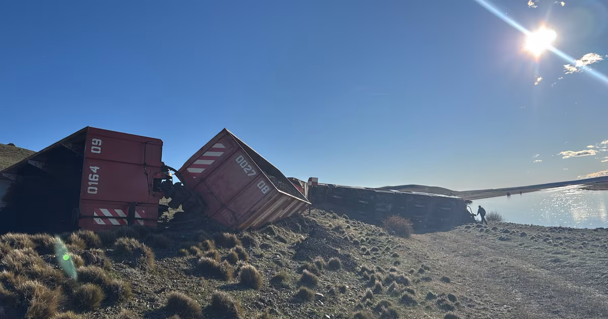 Río Turbio: primeras pericias señalan sabotaje en el descarrilamiento de la locomotora de YCRT