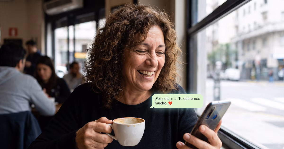 Día de la Madre: 60 mensajes cortos para WhatsApp y pautas para personalizarlos con IA